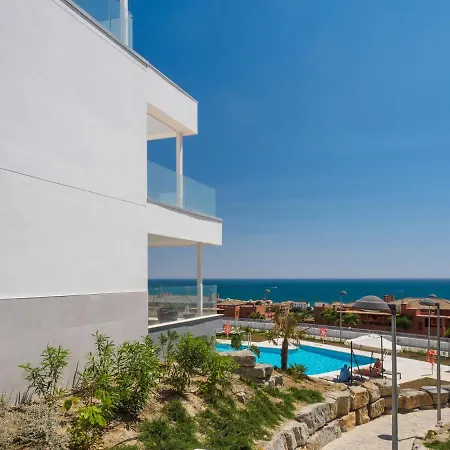 アパート Luxury New Modern Penthouse With Golf And Sea Views - Via Celere 2390 カサーレス