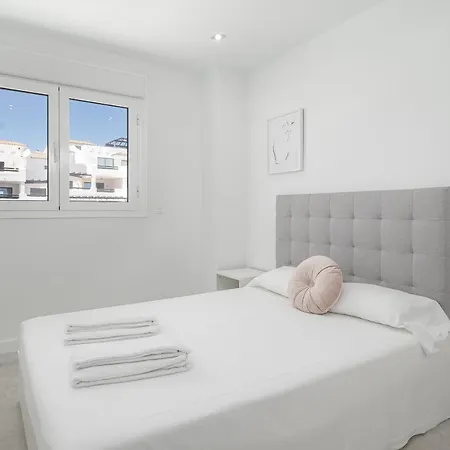 Luxury New Modern Penthouse With Golf And Sea Views - Via Celere 2390